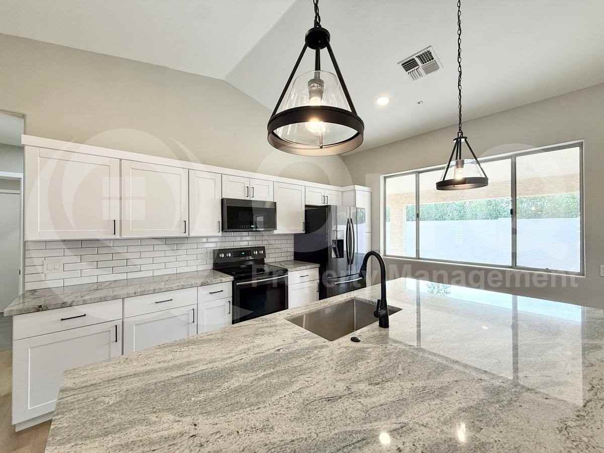 8107 E Via De Dorado - Photo 3 of 10