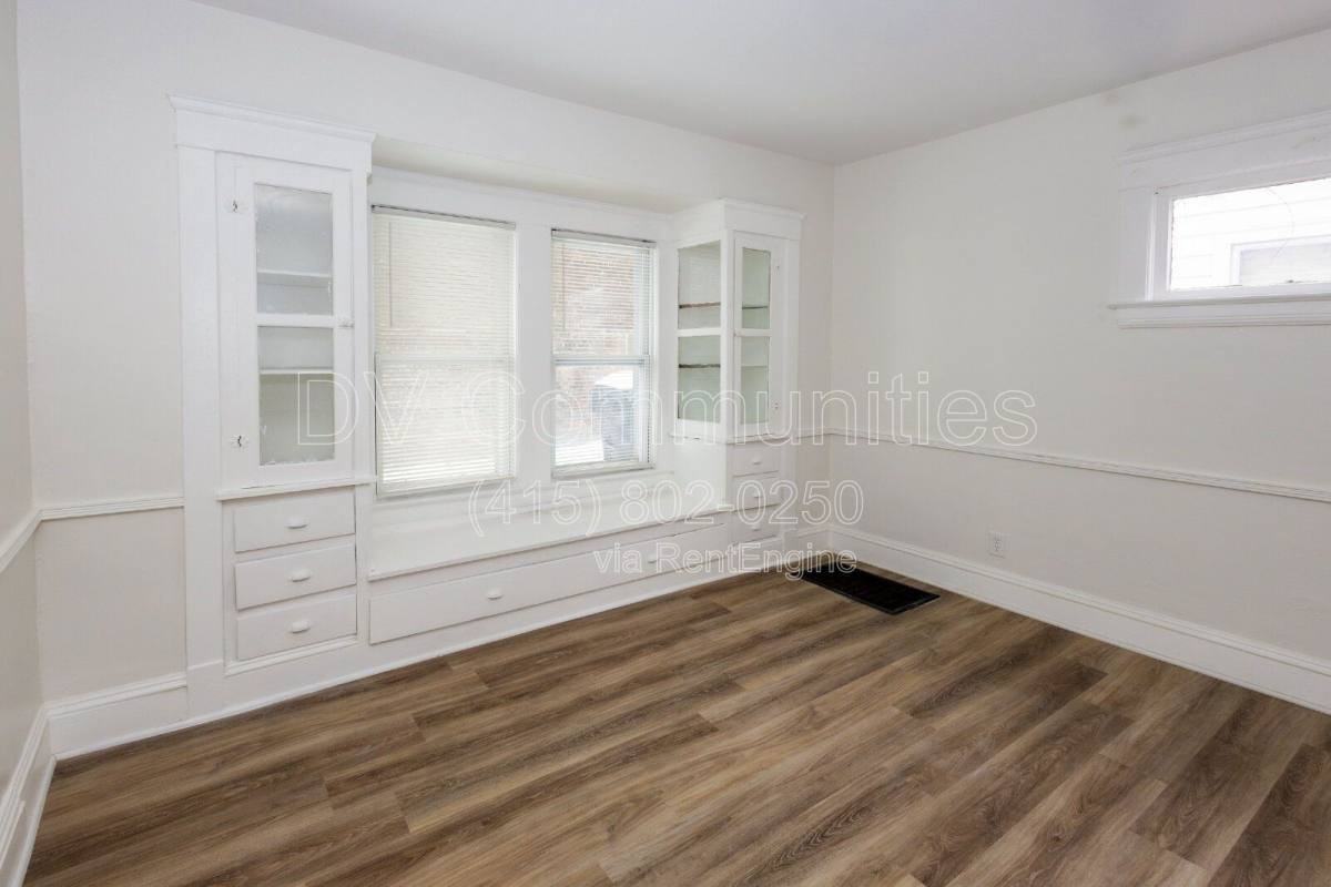 3971 E 71st St - Photo 3 of 10