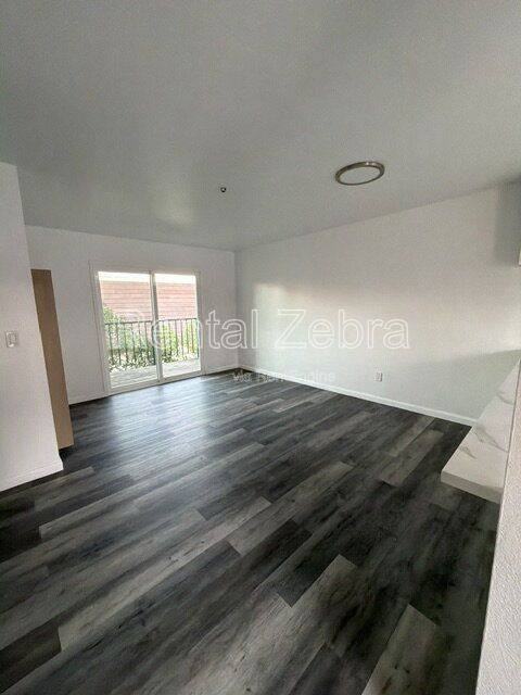 1400 SW Blvd #O - Photo 5 of 10