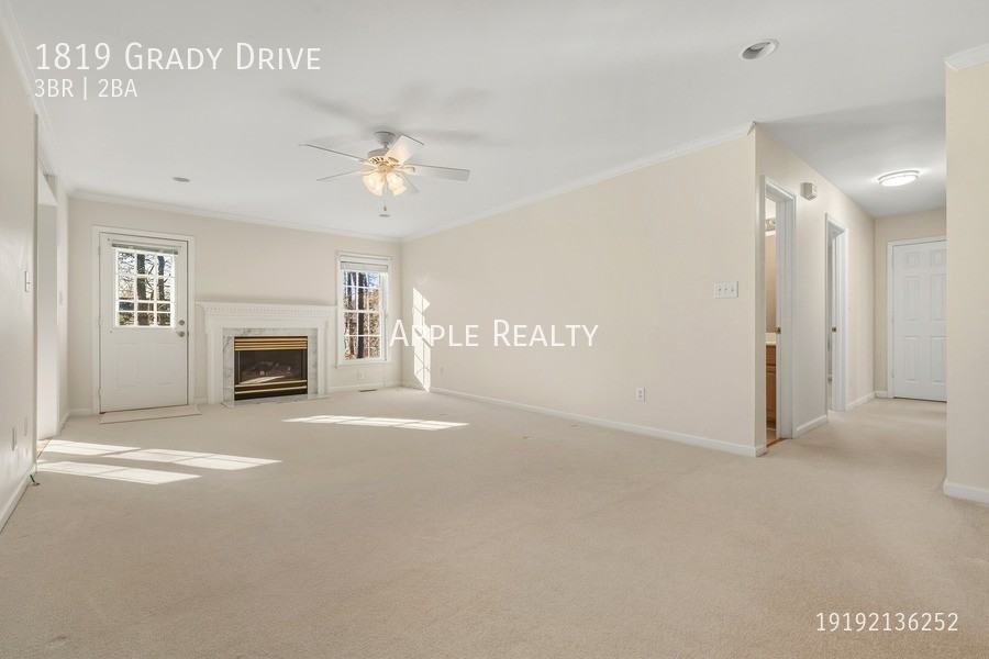 1819 Grady Dr - Photo 2 of 16