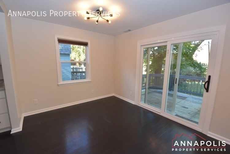 114 Oakwood Rd - Photo 5 of 29