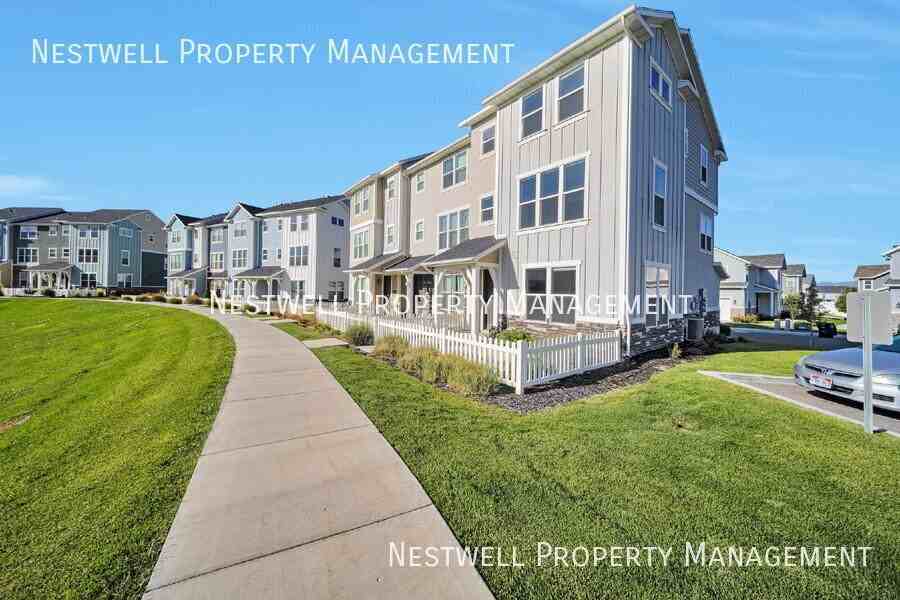 13302 S Shady Park Ln - Photo 2 of 30