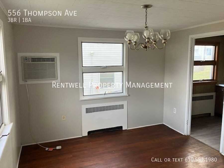 556 Thompson Ave - Photo 6 of 11