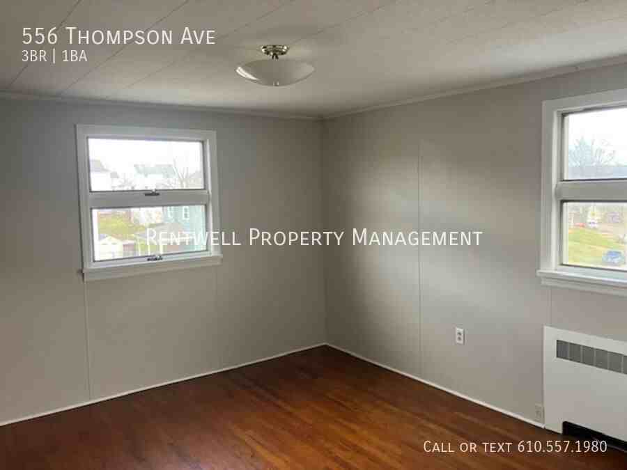 556 Thompson Ave - Photo 7 of 11