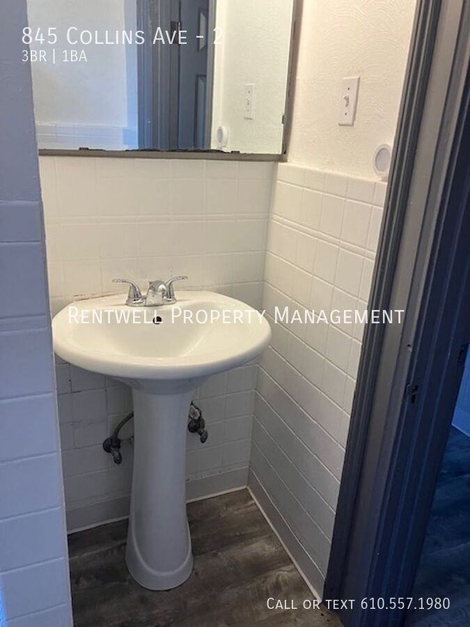 845 Collins Ave #2 - Photo 7 of 10