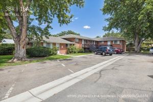 featured image of 1950 Upham St #8