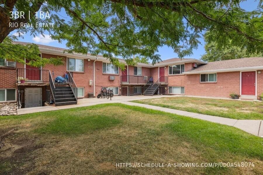 1950 Upham St #8 - Photo 4 of 11