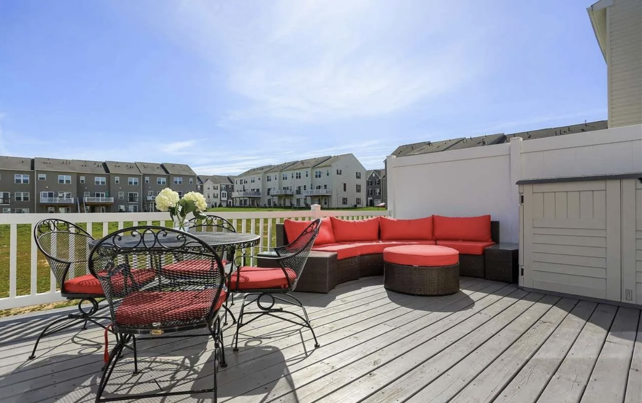 923 Stonehaven Way - Photo 6 of 43