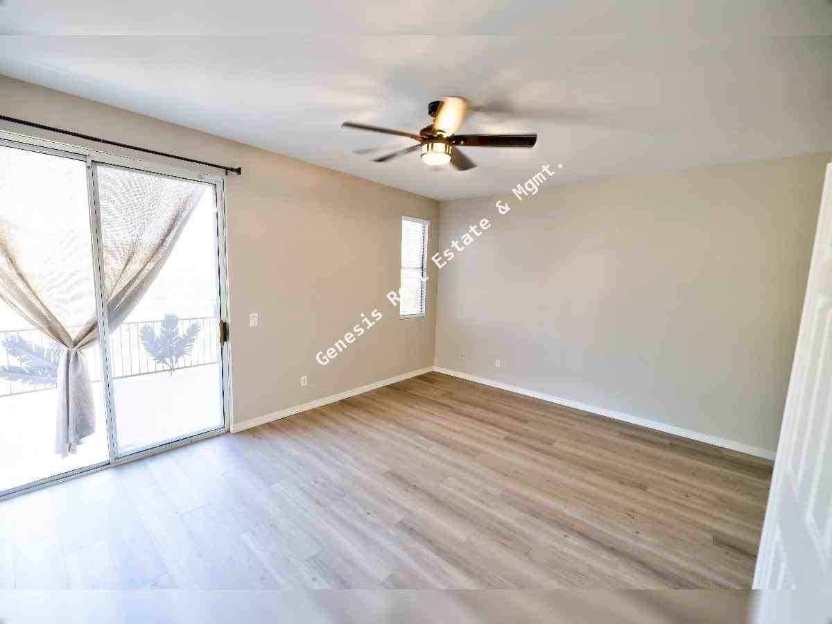 185 N Desert Stream Dr - Photo 7 of 45