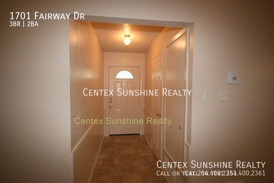 1701 Fairway Dr - Photo 5 of 50