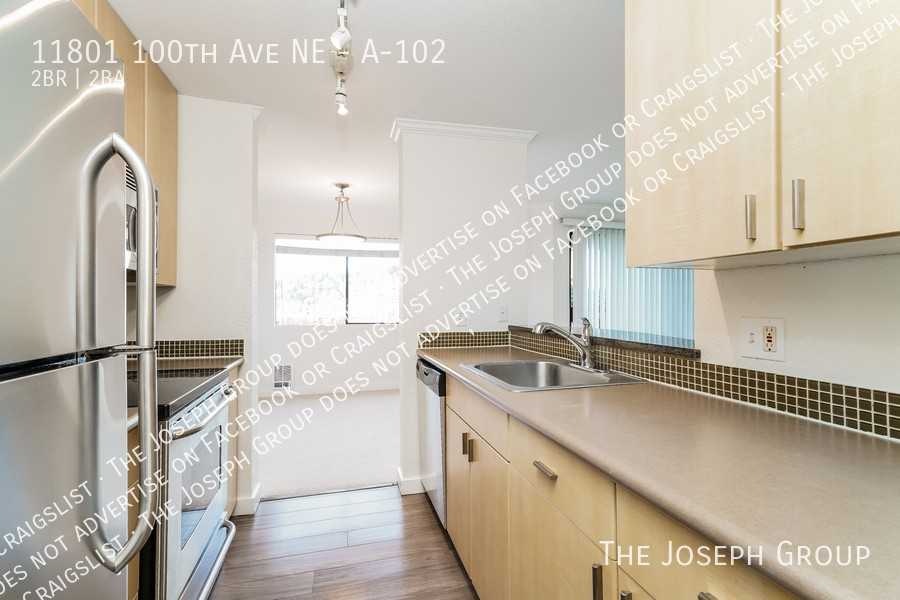11801 100th Ave Ne #A102 - Photo 6 of 16