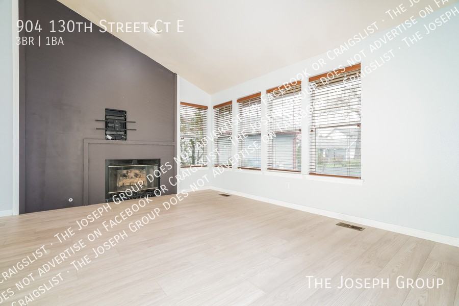 904 130th Street Ct E - Photo 2 of 26