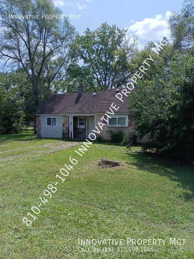 3042 Leta Ave - Photo 3 of 21