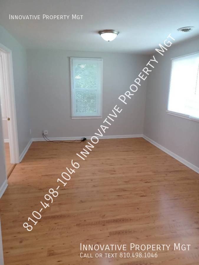 3042 Leta Ave - Photo 5 of 21