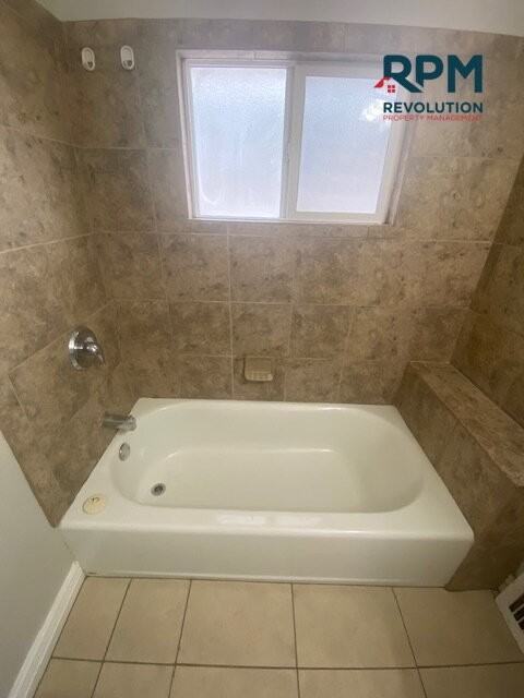 1444 26th St - Photo 6 of 13