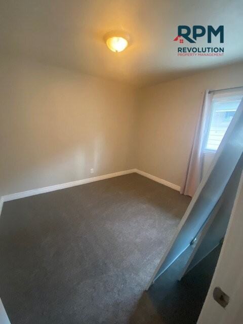 1444 26th St - Photo 7 of 13