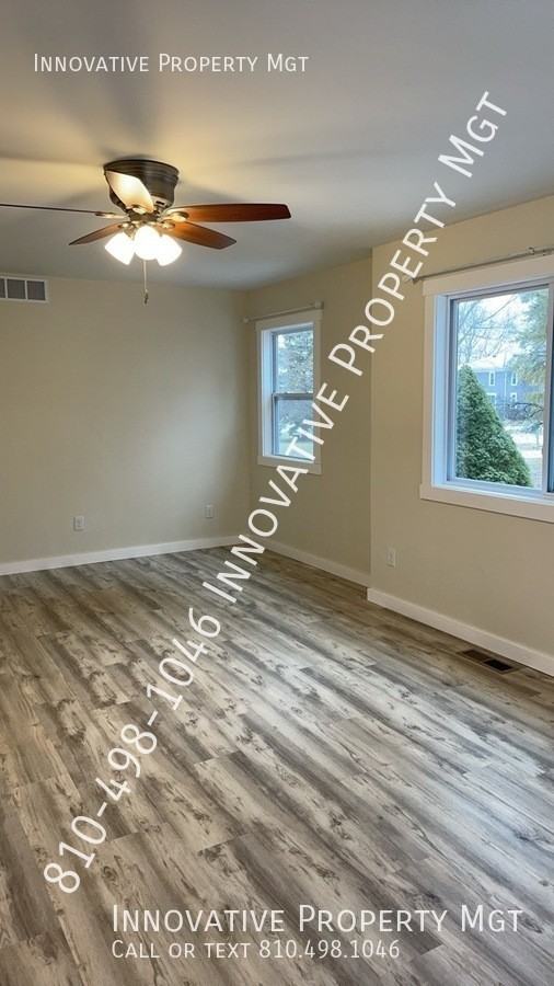 10287 Reid Rd - Photo 5 of 50