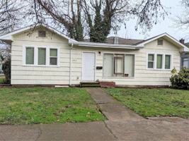 featured image of 1211 Mill St