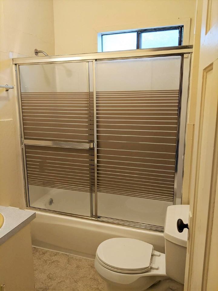 1211 Mill St - Photo 7 of 10