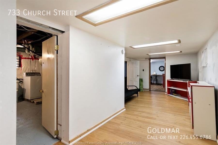 733 Church St - Photo 7 of 20