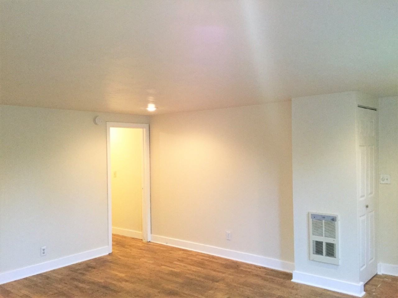 421 E 19th Ave - Photo 3 of 12