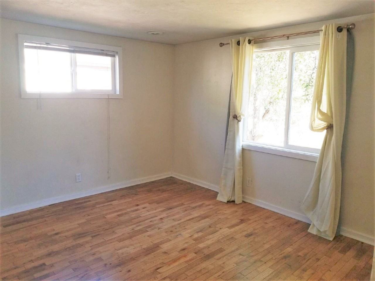 421 E 19th Ave - Photo 6 of 12