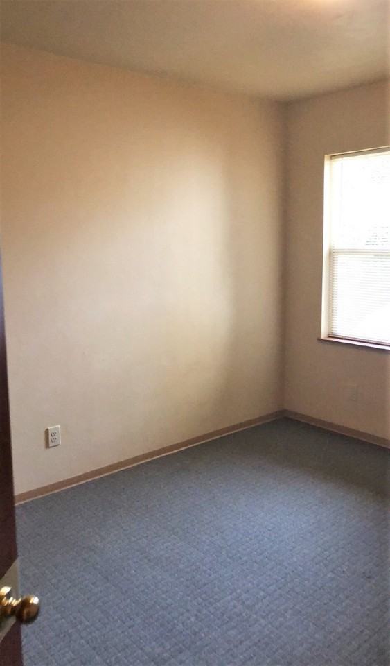 432 E 12th Ave - Photo 6 of 9