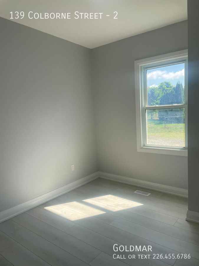 139 Colborne St #2 - Photo 4 of 16