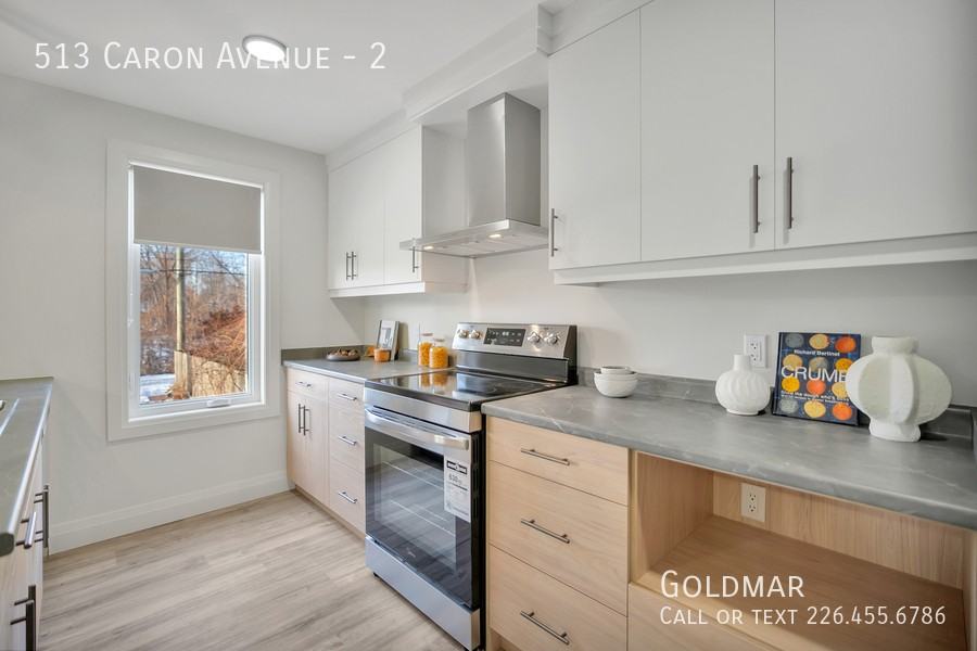 513 Caron Ave #2 - Photo 7 of 21