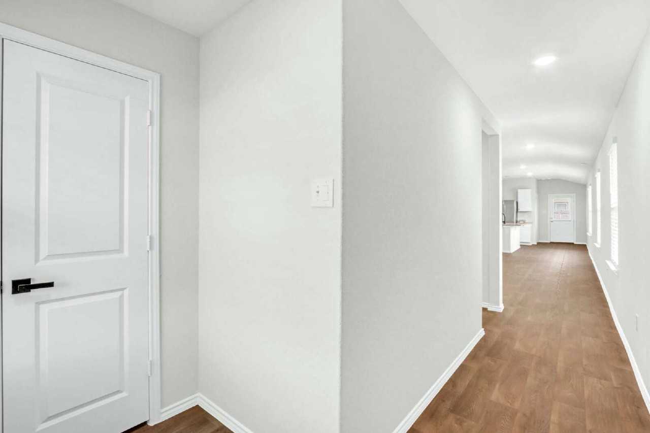 3264 Onion Crk - Photo 2 of 31