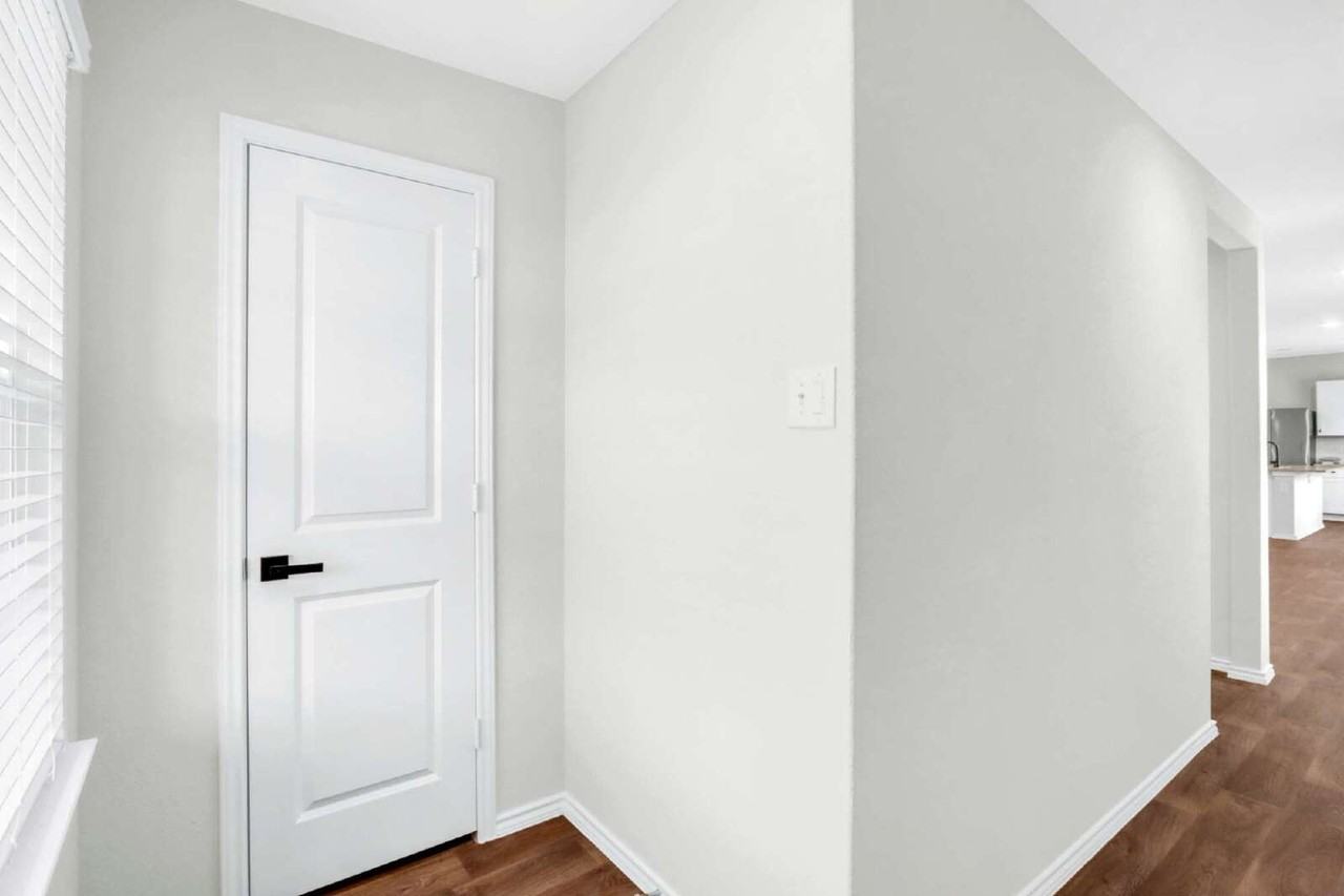 3264 Onion Crk - Photo 4 of 31