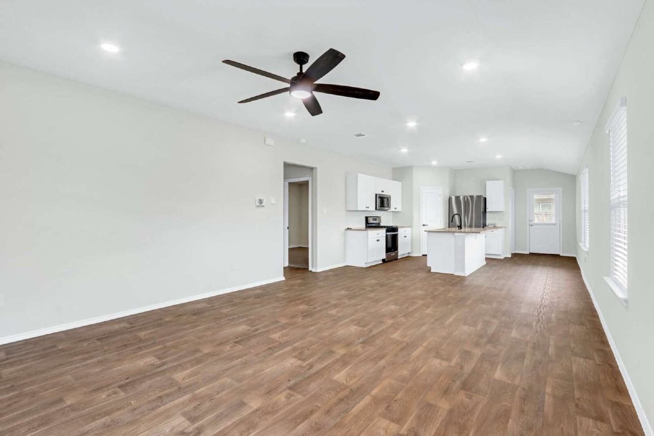 3264 Onion Crk - Photo 5 of 31