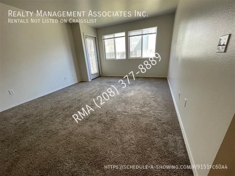 6727 W Overland Rd #102 - Photo 4 of 12