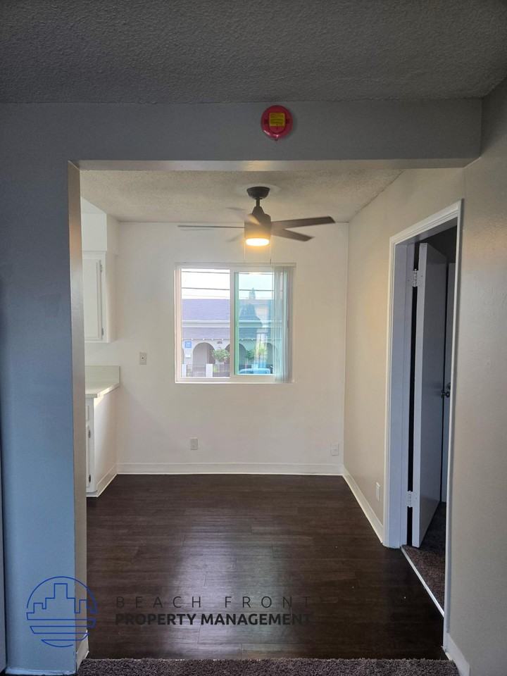 Rambling Rose - Photo 7 of 9