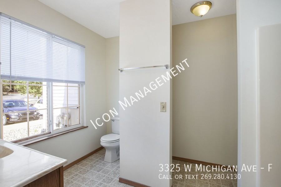 3325 W Michigan Ave #F - Photo 5 of 22
