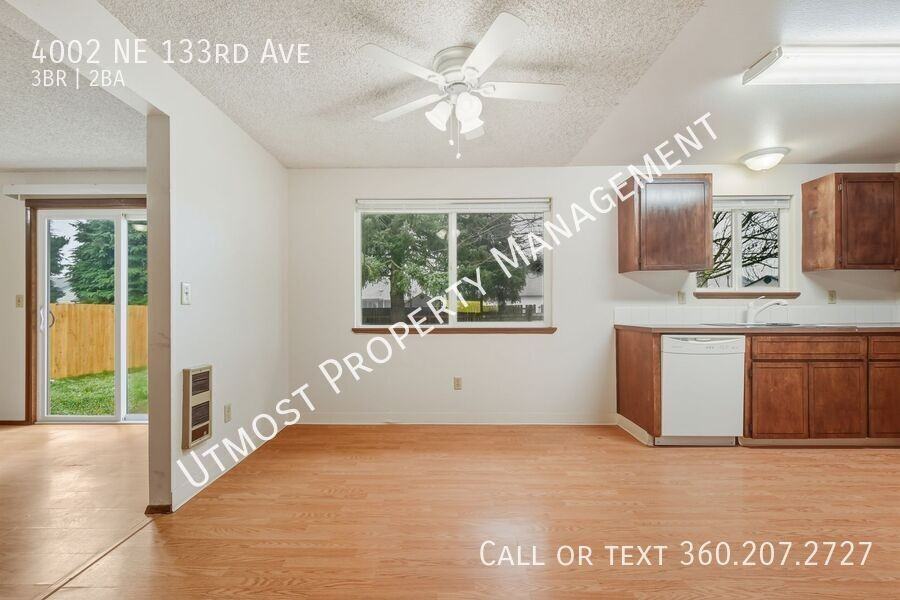 4002 Ne 133rd Ave - Photo 5 of 11