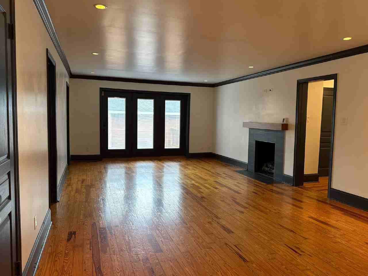 2512 Pansy St Sw - Photo 3 of 24