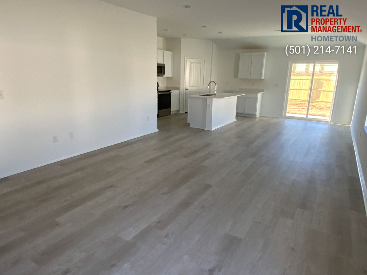 7072 Potomac Trl - Photo 3 of 41