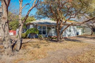 2710 27th St - Photo 1 of 1