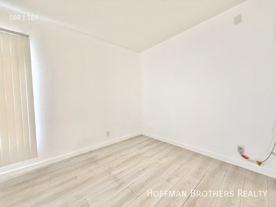 905 Fedora St #905 - Photo 5 of 5