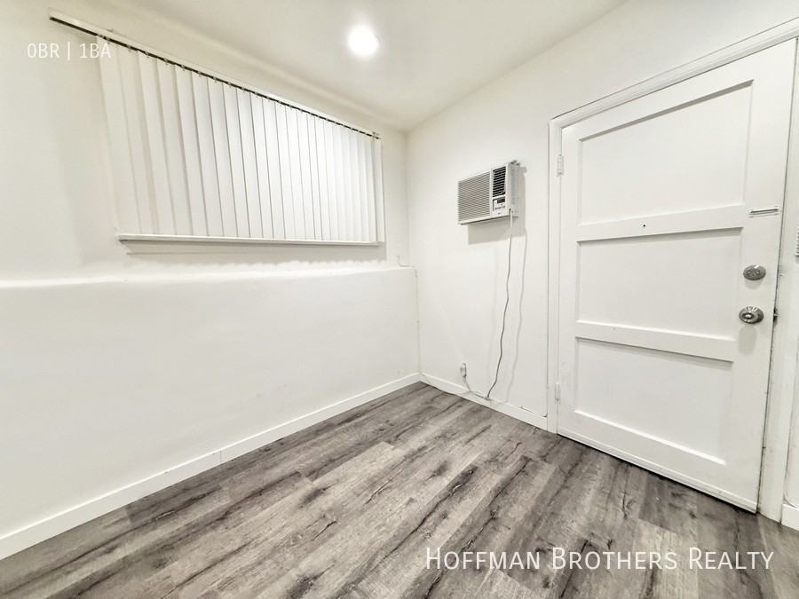 1833 S Beverly Glen Blvd #B - Photo 3 of 6