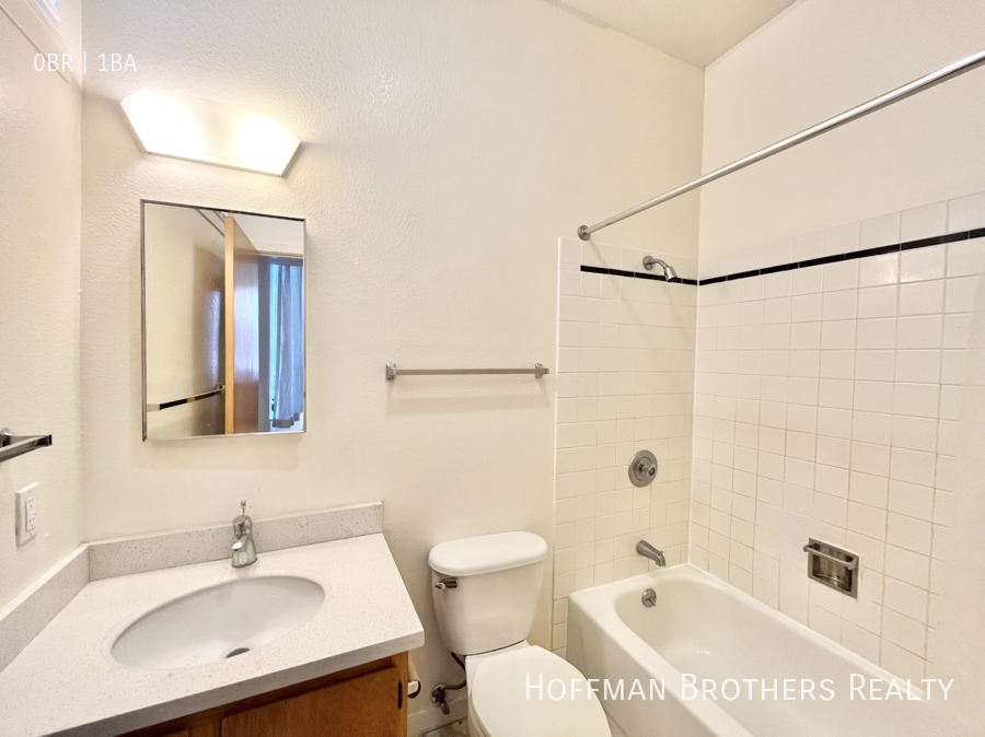 1117 Geary Blvd #310 - Photo 3 of 6