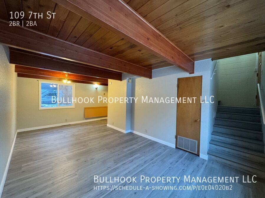 109 7th St - Photo 2 of 17