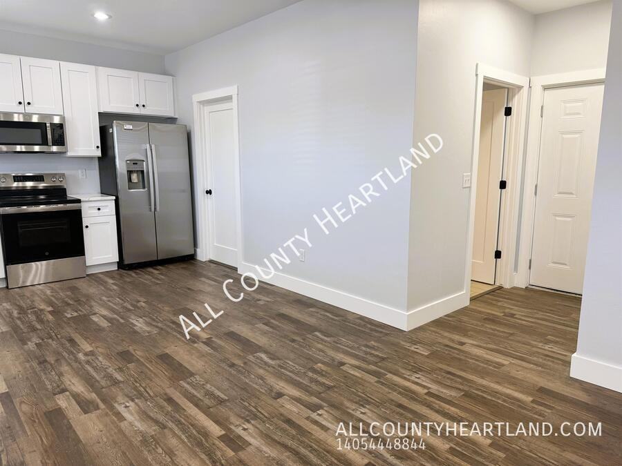 2462 County Road 1240 - Photo 6 of 18