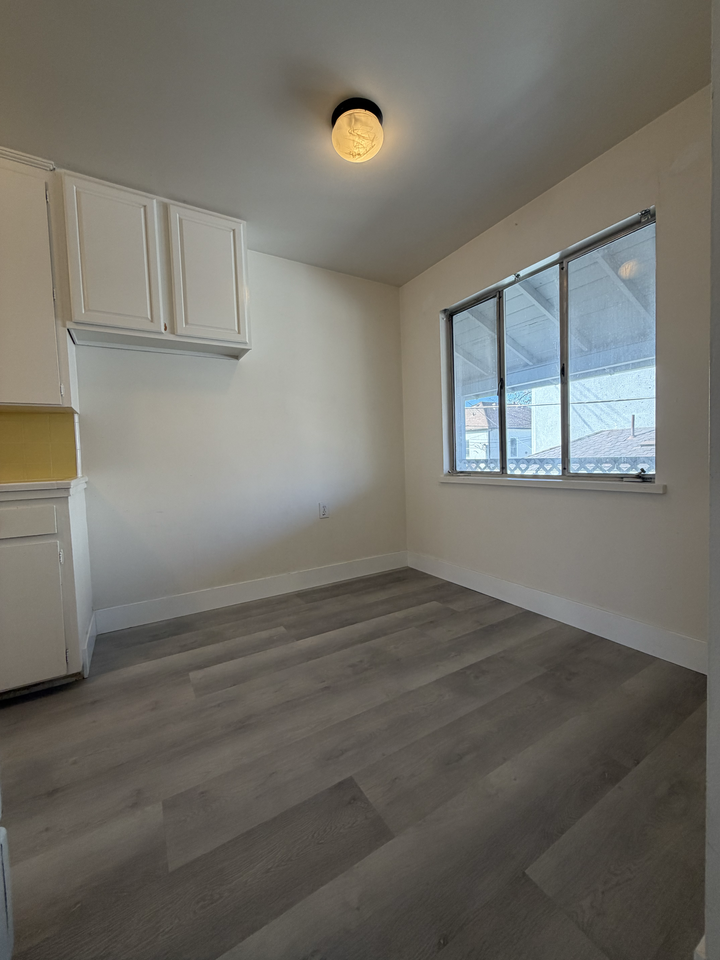 3322 J St #4 - Photo 2 of 5