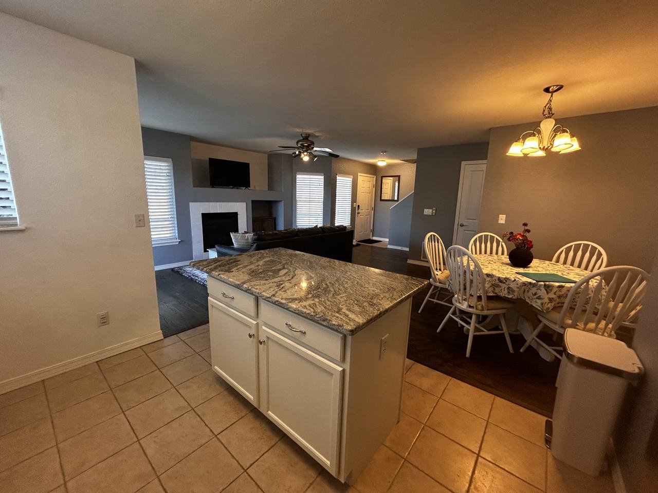 2331 Cutters Cir Apt 103 - Photo 5 of 21