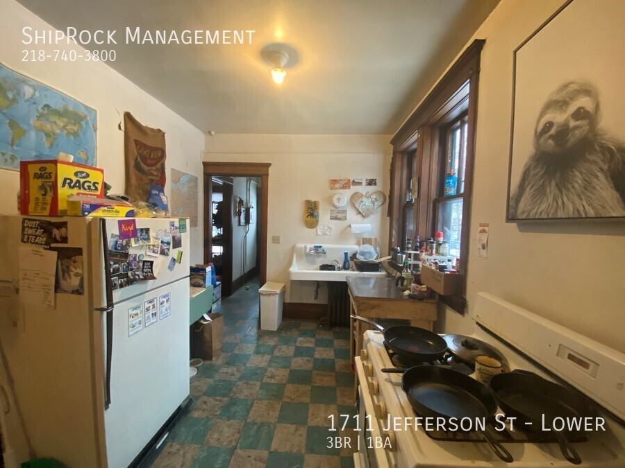 1711 Jefferson St - Photo 7 of 12