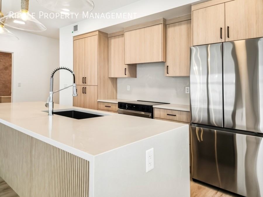 370 Dieppe Dr Sw Null #517 - Photo 4 of 25