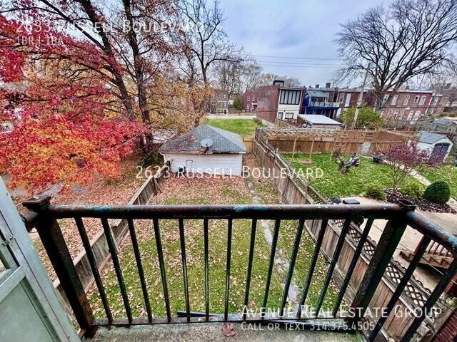 2633 Russell Blvd - Photo 7 of 9