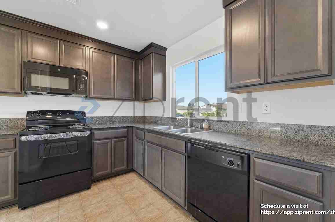 756 Marcelina Ct - Photo 5 of 19